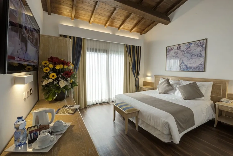 Standard Double room with balcony
