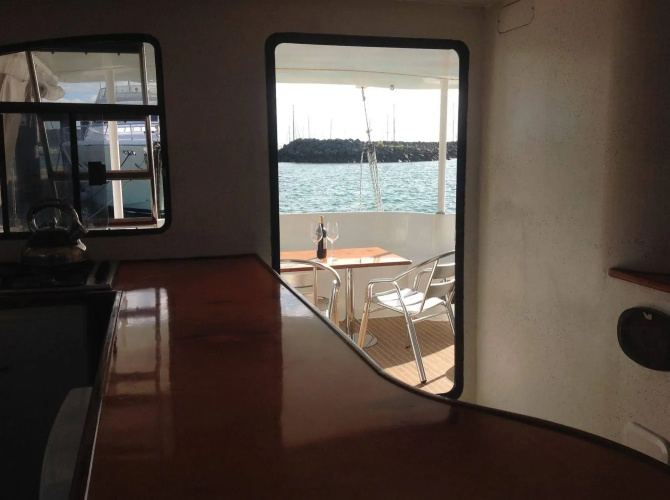 Imagine Yacht Charter