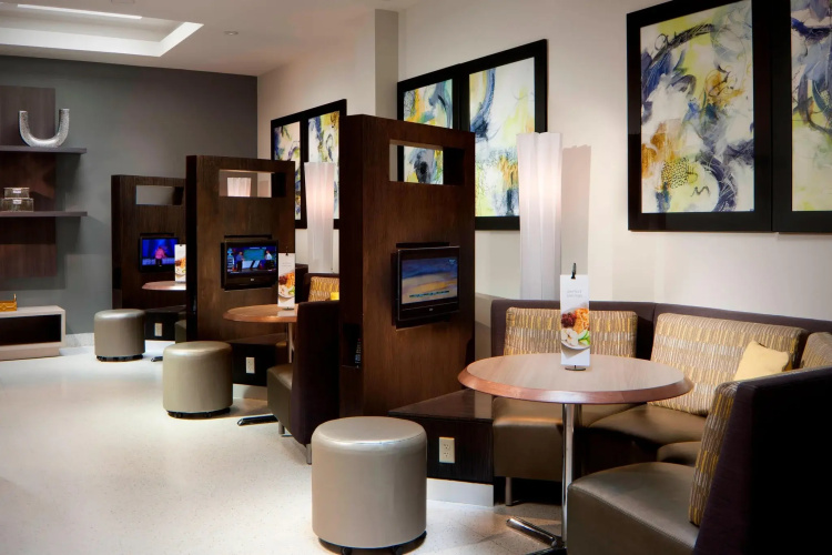 Courtyard by Marriott Miami Beach-South Beach