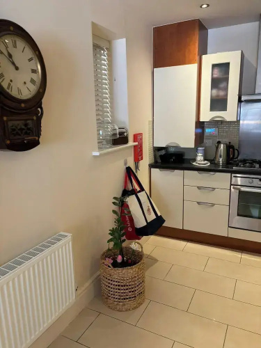 Modern Apt 3 Bedrooms Near Dundrum