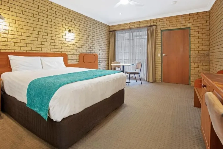 Executive Double Suite