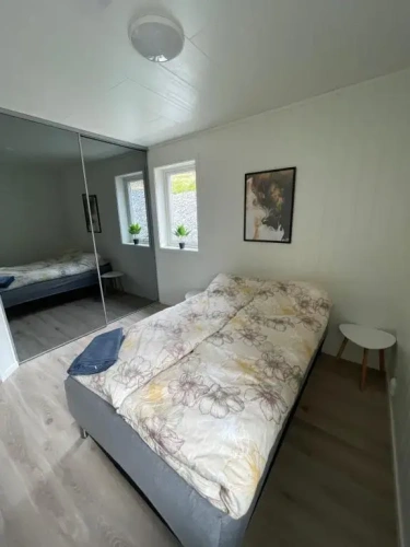 1 Bedroom Cottage with view