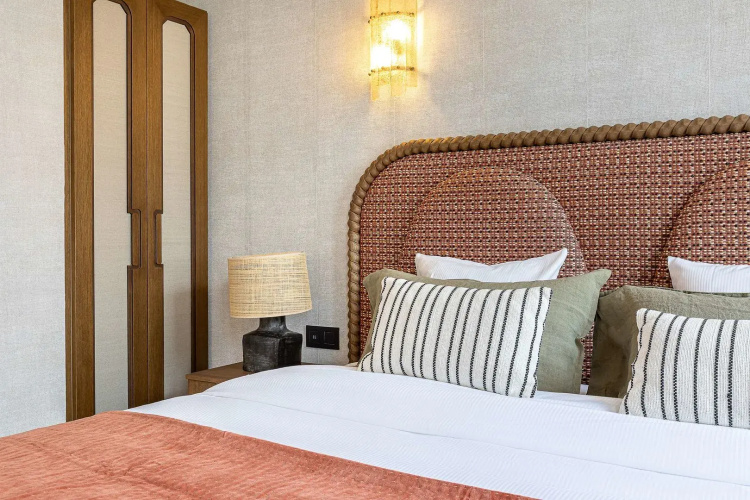 Hotel Suzie Blue