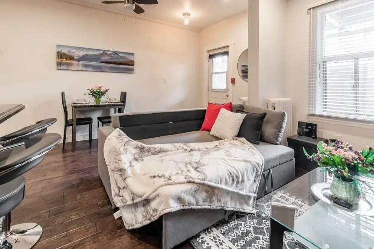 1BR - Boutique Apartment - Prime Location