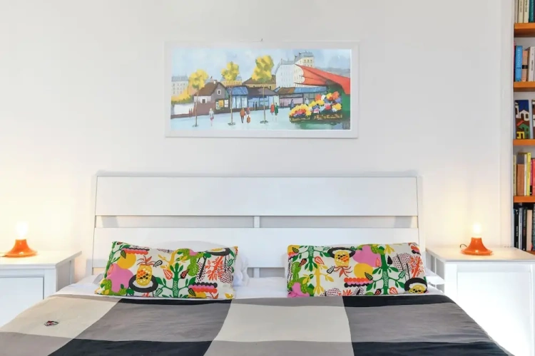 Deluxe Apartment with balcony and with city view
