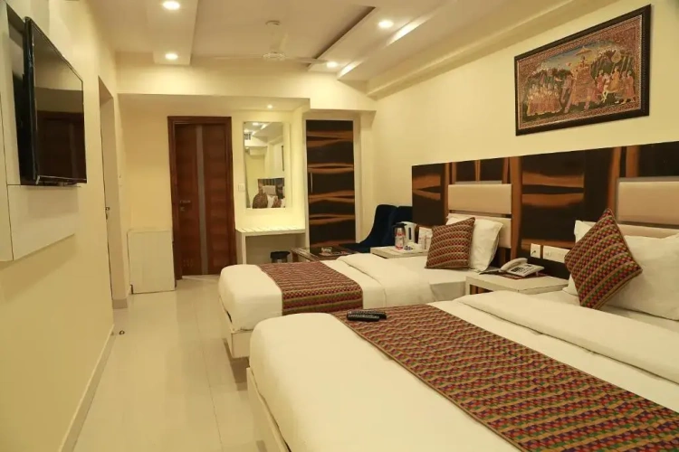 Premium Triple room
