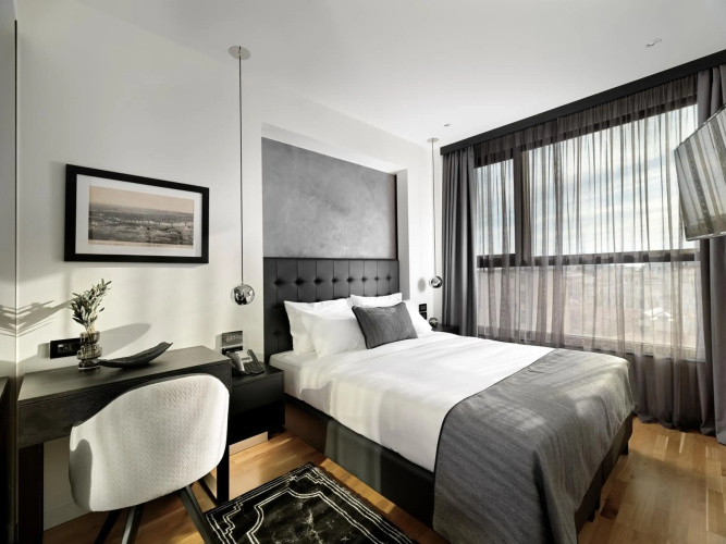 No 15 Ermou Hotel