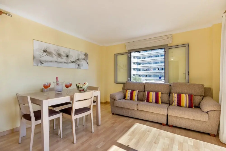 Apartamentos Roses