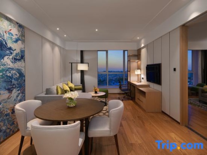 1 Bedroom Double Suite