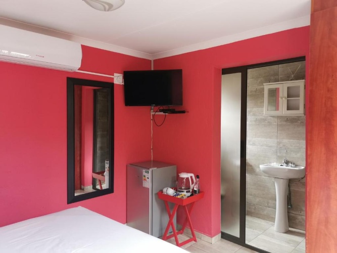Deluxe Suite