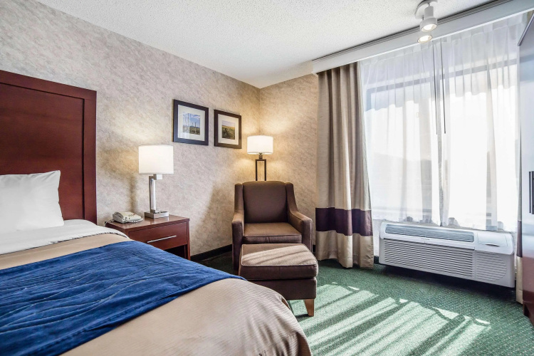 Yellowstone River Inn & Suites