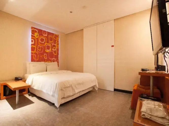 Hotel LaNuit