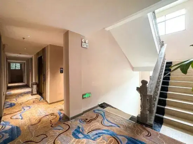 Phoenix Boting Boutique Hotel