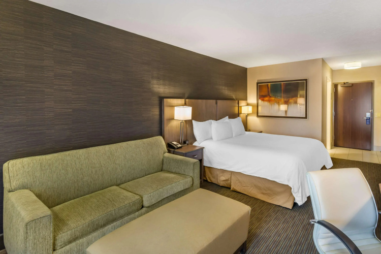 Best Western Plus CottonTree Inn