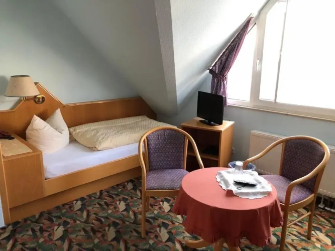 Standard Single room