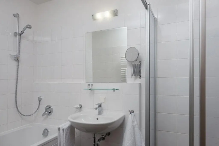 Apartmenthaus Steinadler