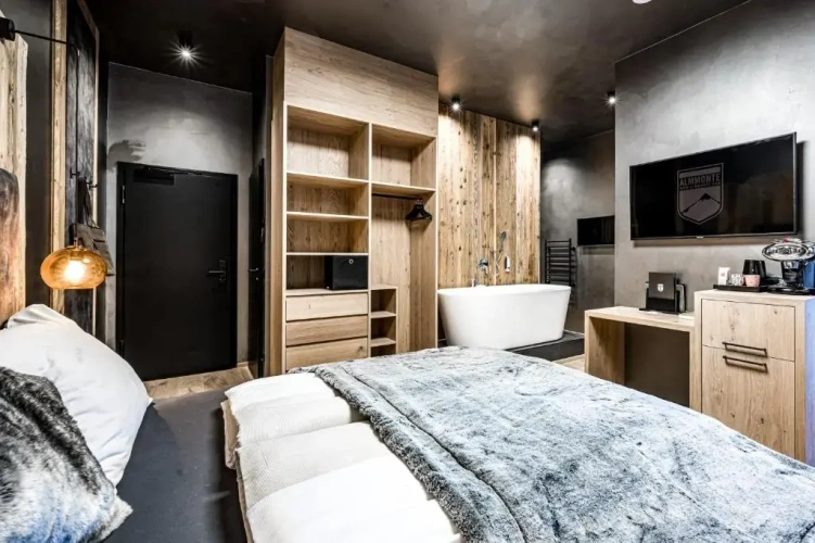 Executive Double Suite