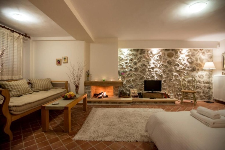 Deluxe Double Basement room
