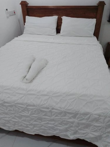 4 Bedrooms Economy Apartment
