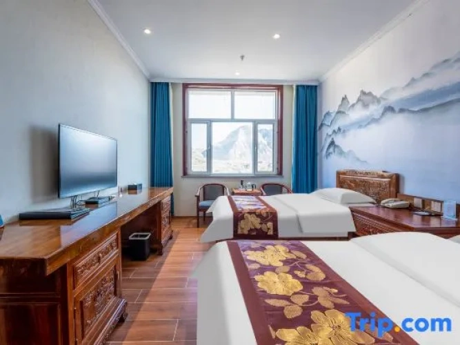 Standard Double room with mountain view