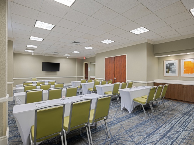 Holiday Inn Express & Suites Ft. Lauderdale-Plantation photo 23