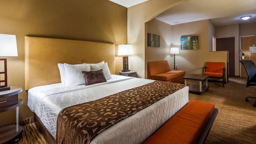 Best Western Plus DFW Airport Suites