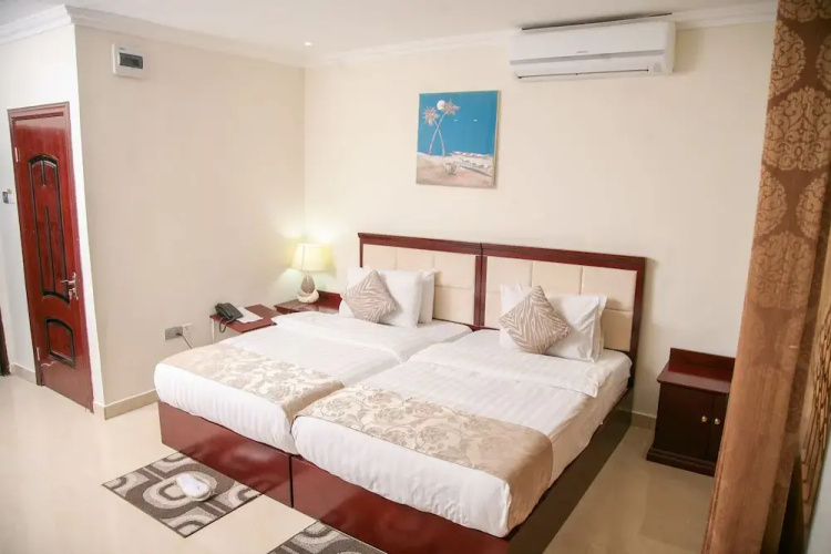 Volta Serene Hotel