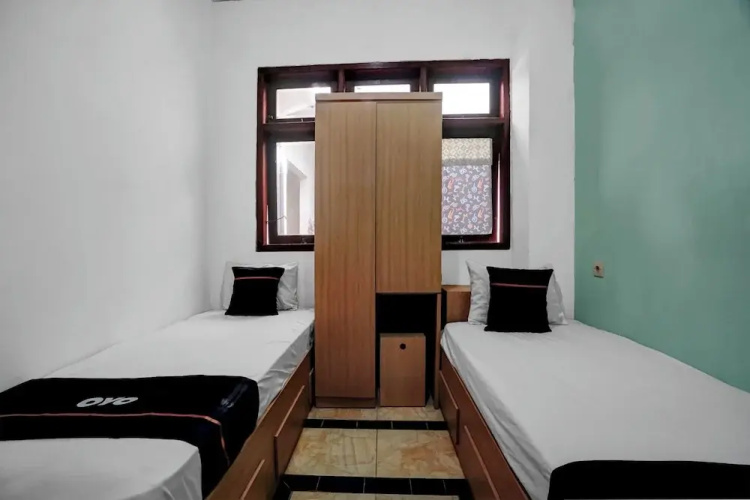 OYO 95035 Harmony Guest House Syariah