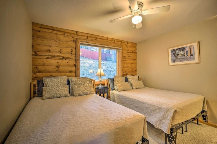 3 Bedrooms Cottage