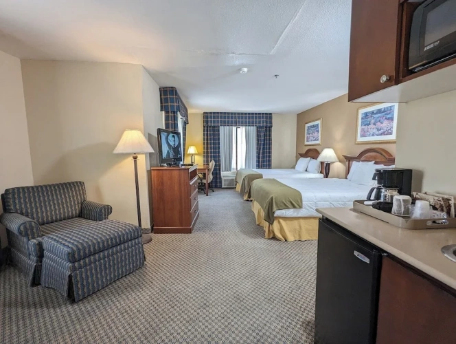 Double Suite