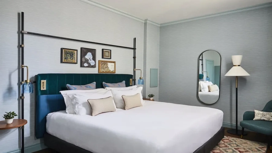 Double Suite