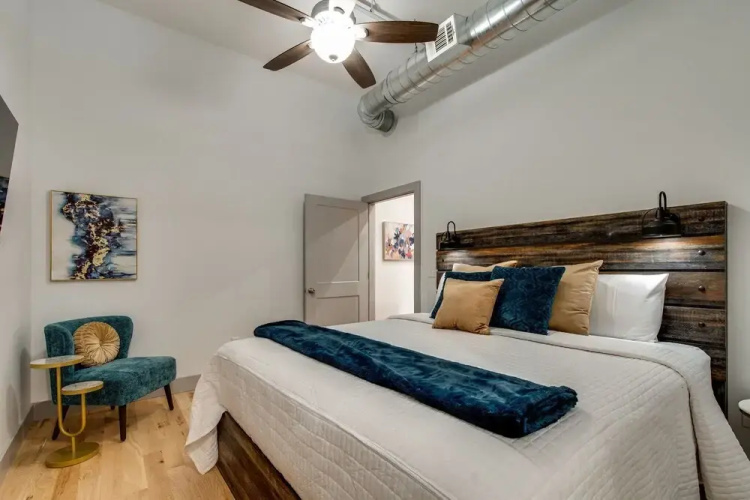 The Majestic Lofts