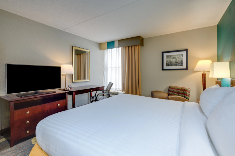 Holiday Inn Express Washington DC East - Andrews AFB photo 25