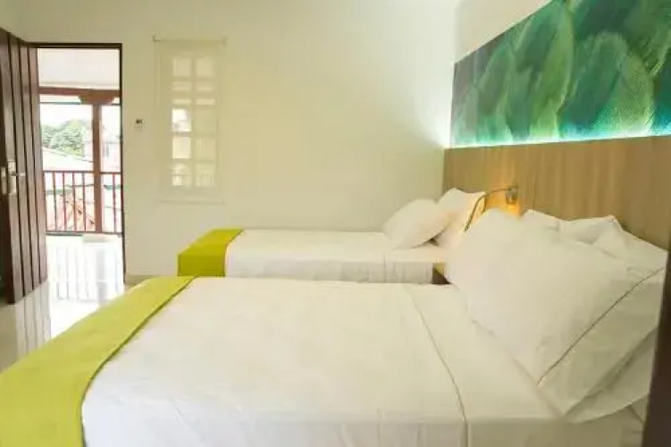 Kau Hotel