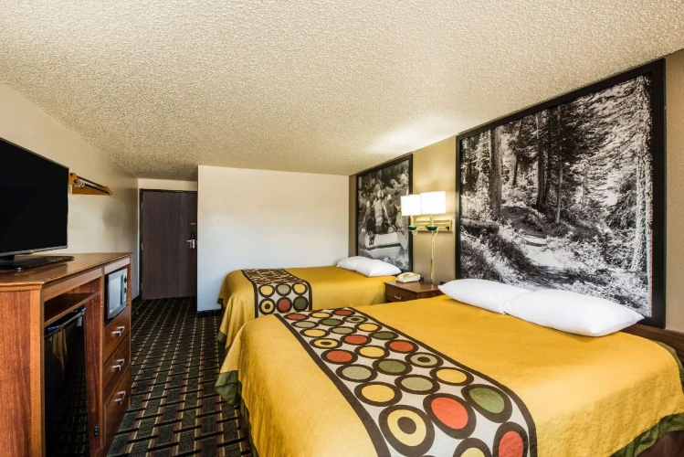 Standard Quadruple room