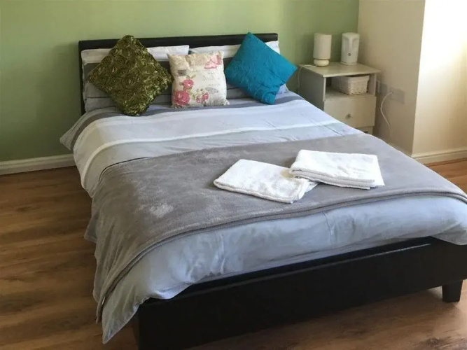 Accommodation Circus Drive