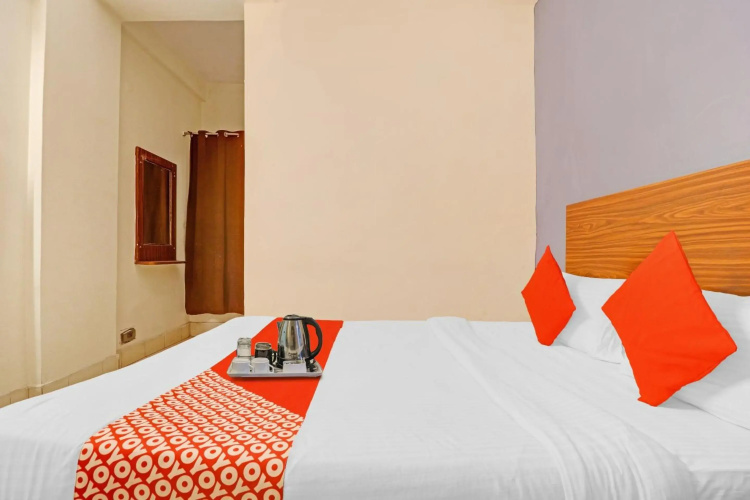 OYO 70256 Hotel Shyam