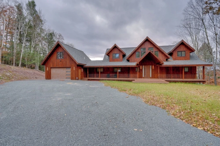 6 Bedrooms Cottage