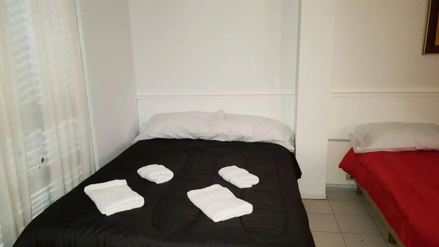Cels Andins Apart