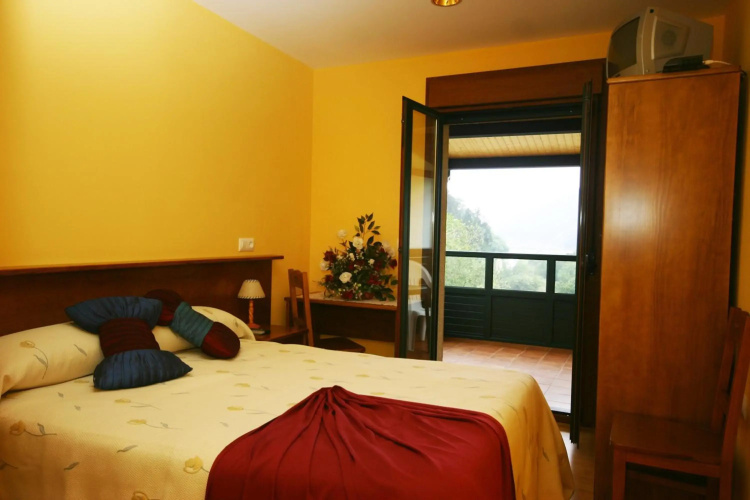 Hotel Restaurante Canero