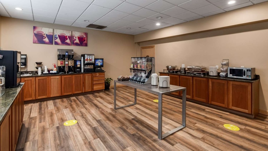 Best Western Plus Windjammer Inn & Conference Center photo 40