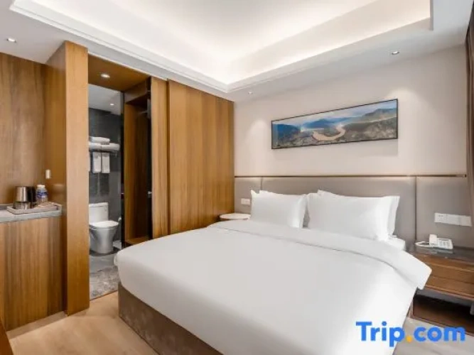 Family Suite with balcony
