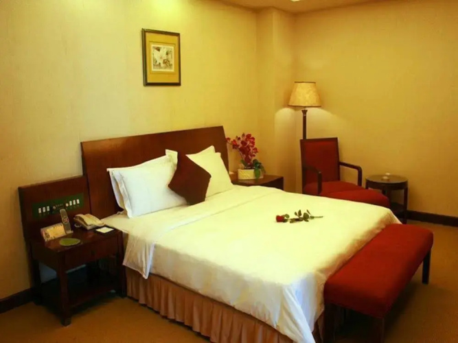 Dragon Spring Hotel