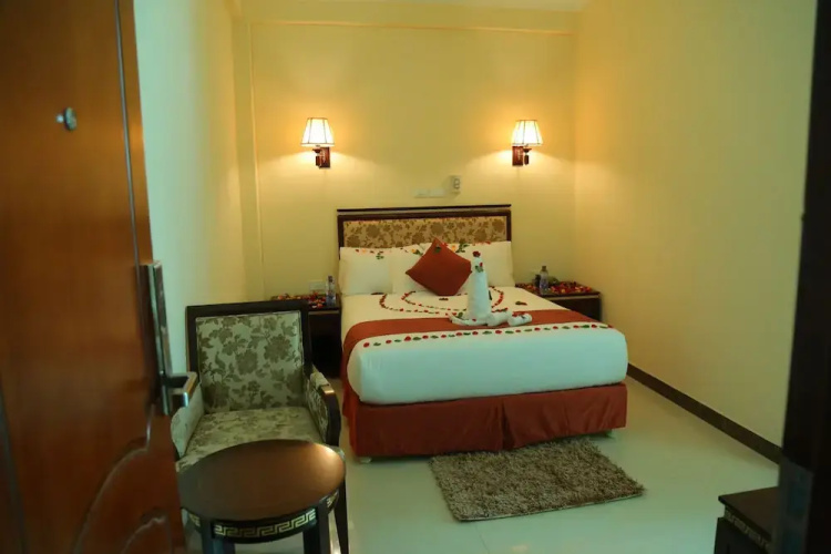 Solyana Hotel