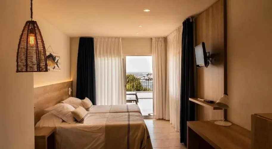 Hotel Tamariu