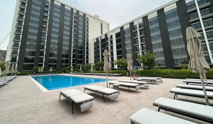 Silkhaus Cozy 2 BR Full Amenities