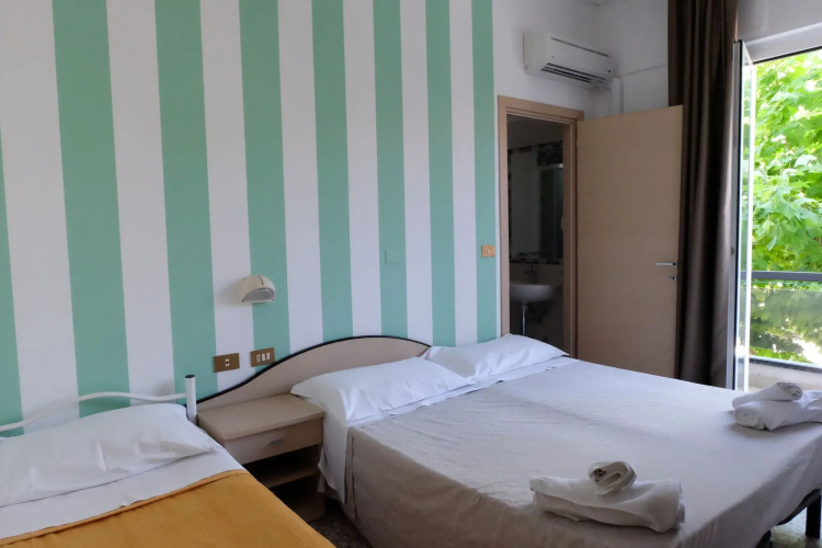Beach Hotel Clerice