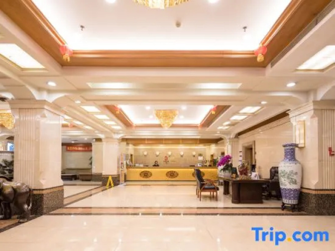 Zhong Hua Hotel