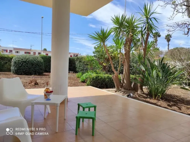 2 Bedrooms Villa