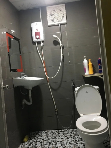 Can Tho Riverside Hostel